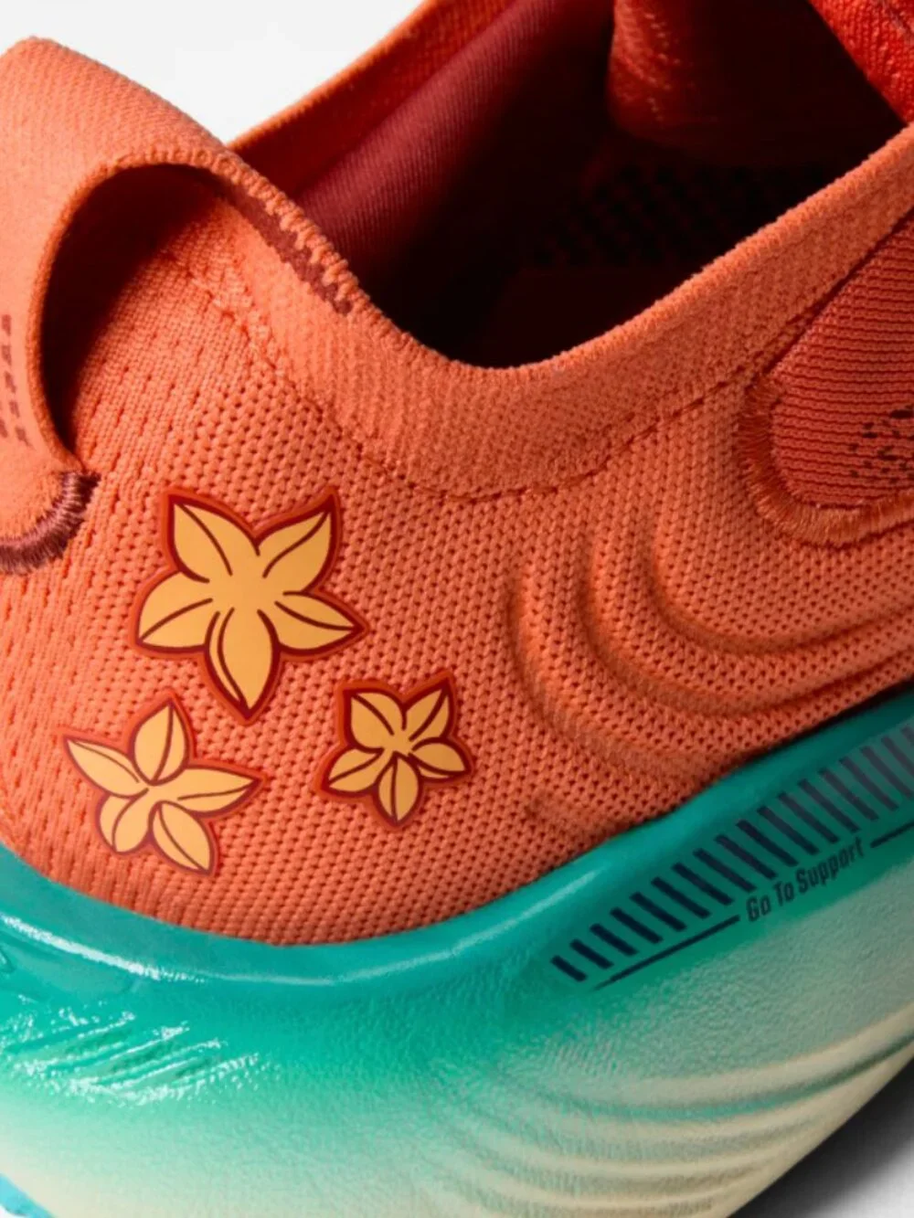 *RUN DISNEY* Brooks - 2026 Adrenaline GTS 25 Moana Sneakers - Womens 7M - NEW!